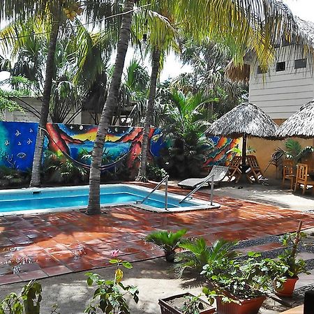 Hotel Los Cobanos Village Lodge Екстер'єр фото