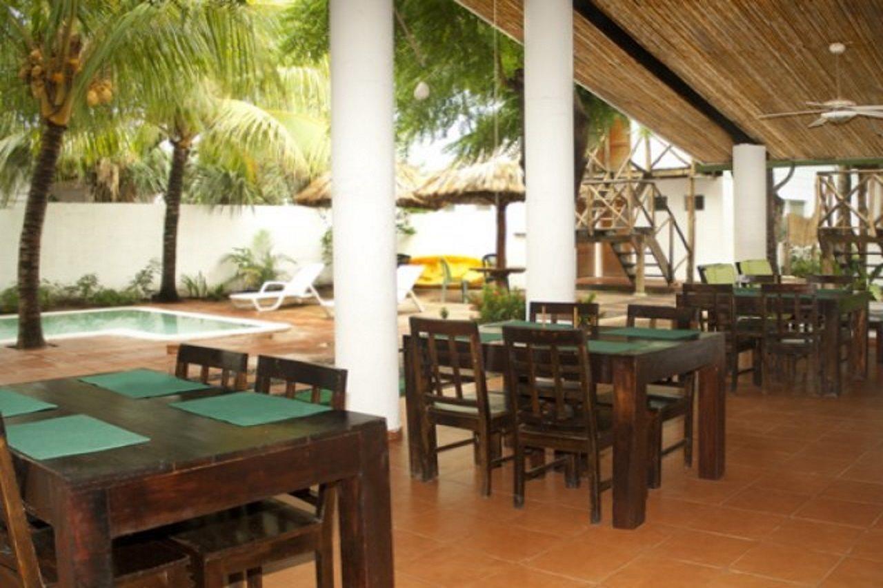 Hotel Los Cobanos Village Lodge Екстер'єр фото